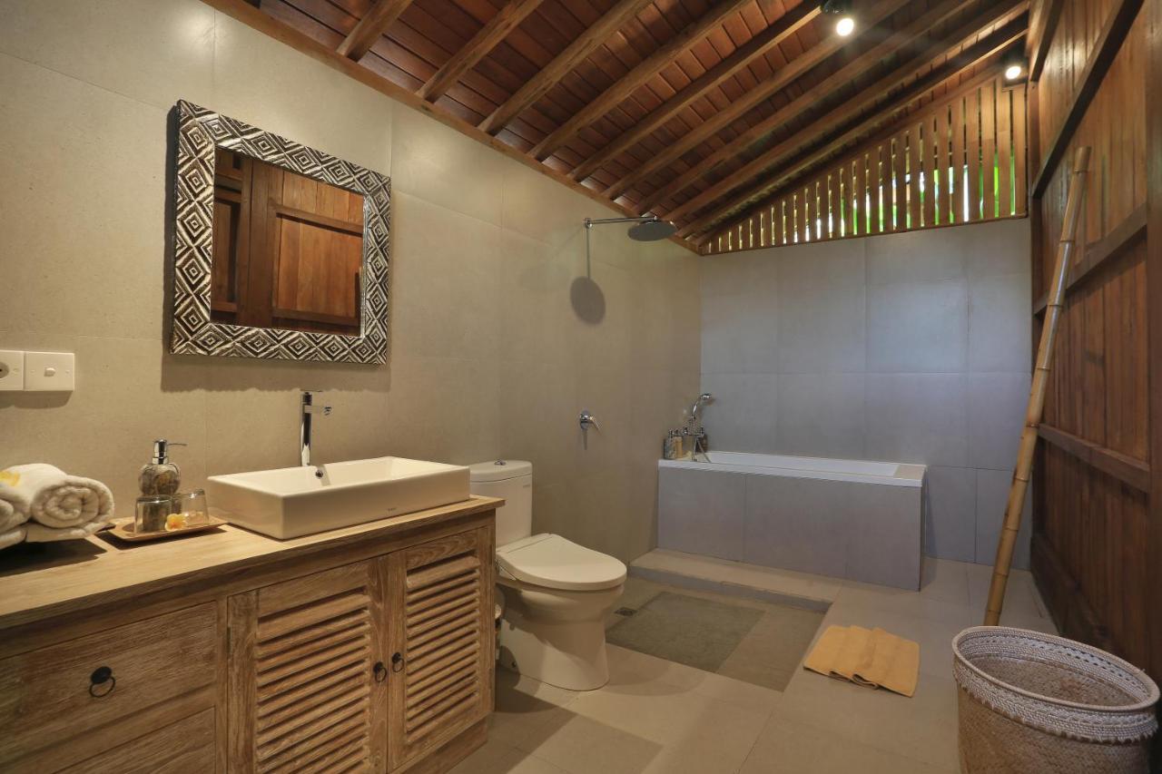 Maha Shanti Ubud Villa Brand New 4 Bedrooms Wooden Villa Exteriör bild