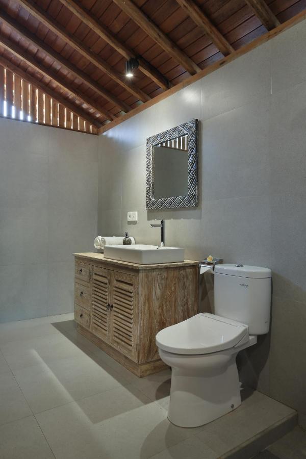 Maha Shanti Ubud Villa Brand New 4 Bedrooms Wooden Villa Exteriör bild